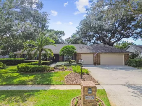 18104 Woodcreek Pl, Lutz, FL 33548