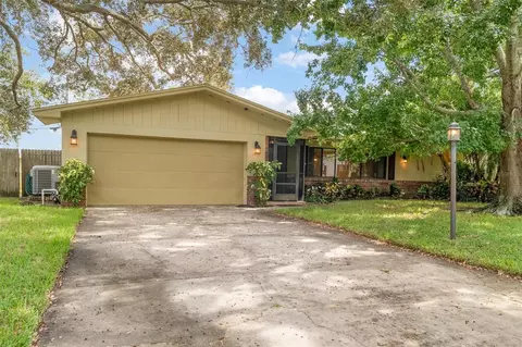 1353 Viewtop Dr, Clearwater, FL 33764