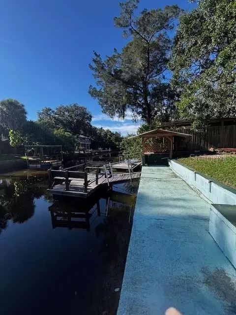 View/Area - 6125 Beacon Point Dr, Weeki Wachee, FL 34607 photo 2 of 2