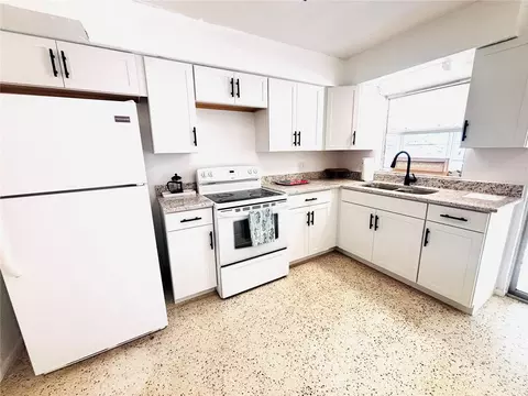 Kitchen - 6125 Beacon Point Dr, Weeki Wachee, FL 34607 photo 1 of 4