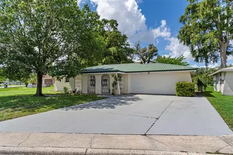 7706 Cherrytree Ln, New Port Richey, FL 34653
