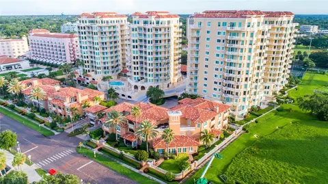 555 5th Ave NE #1022, Saint Petersburg, FL 33701