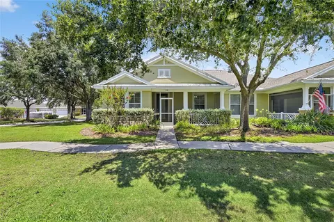 208 Oceania Ct, Apollo Beach, FL 33572