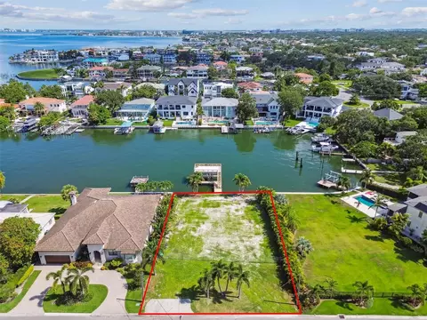 5105 W Longfellow Ave, Tampa, FL 33629