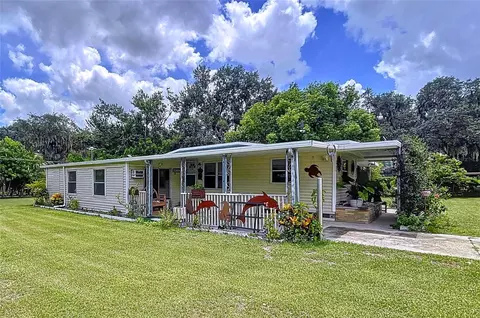 1726 Flint Dr, Auburndale, FL 33823