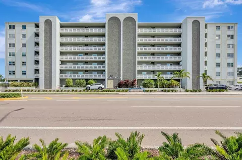 7321 Central Ave #303, Saint Petersburg, FL 33710