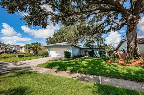 10822 64th St N, Pinellas Park, FL 33782