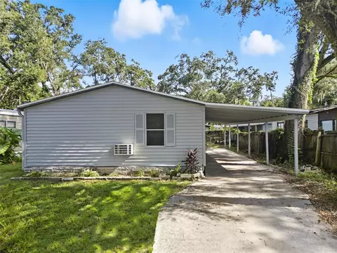 10625 Bay Hills Cir, Thonotosassa, FL 33592