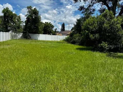 3204 E Columbus Dr, Tampa, FL 33605