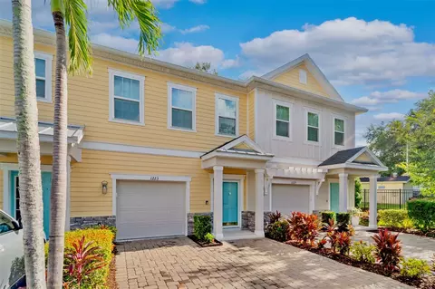 1223 Sunset Ln, Dunedin, FL 34698