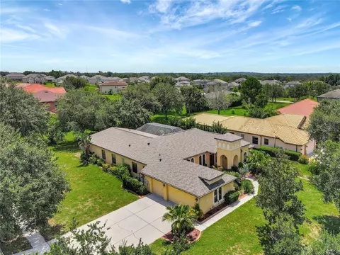 View/Area - 9317 Lisbon St, Seffner, FL 33584 photo 2 of 6