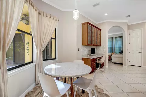 Dining - 9317 Lisbon St, Seffner, FL 33584 photo 4 of 4