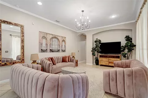 Living - 9317 Lisbon St, Seffner, FL 33584 photo 1 of 6