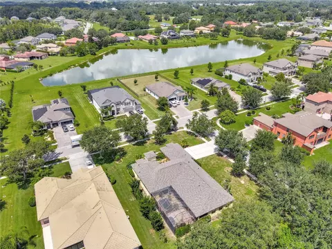 View/Area - 9317 Lisbon St, Seffner, FL 33584 photo 3 of 6