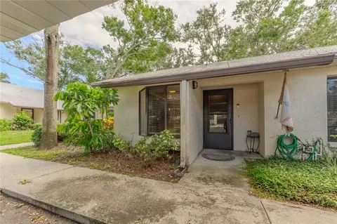 821 SW 3rd Ave SW #5, Largo, FL 33770