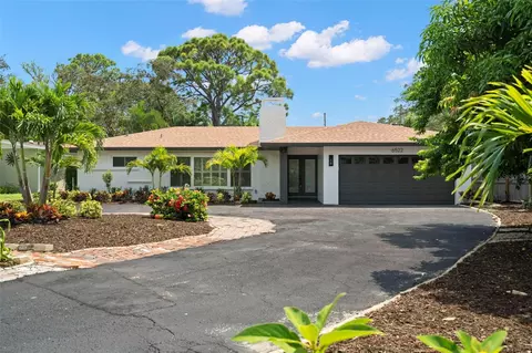 6522 Flamingo Way S, Saint Petersburg, FL 33707