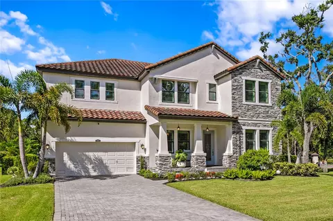 7876 Marsh Pointe Dr, Tampa, FL 33635