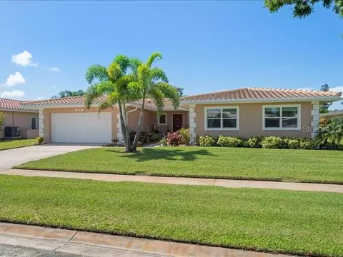 14583 Anchorage Cir, Seminole, FL 33776