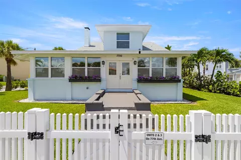 7700 Boca Ciega Dr, Saint Pete Beach, FL 33706