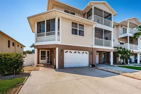 227 126th Ave, Treasure Island, FL 33706