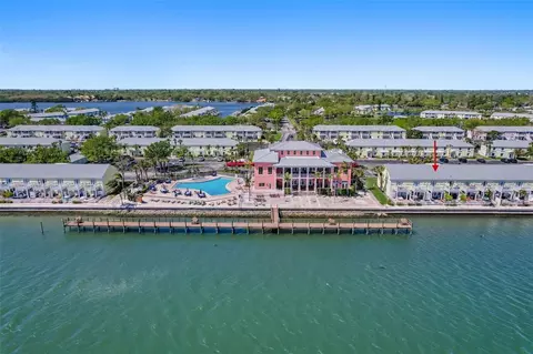 4974 Coquina Key Dr SE, Saint Petersburg, FL 33705