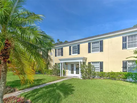 13759 Orange Sunset Dr #201, Tampa, FL 33618