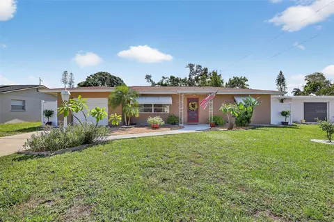 4805 22nd St W, Bradenton, FL 34207