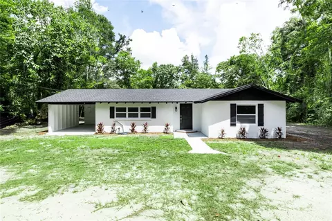 321 SE 3rd St, Chiefland, FL 32626