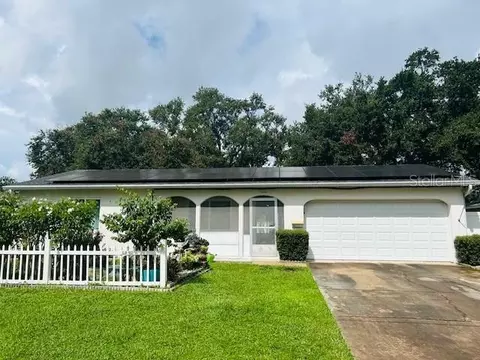 7536 18th Way N, Saint Petersburg, FL 33702