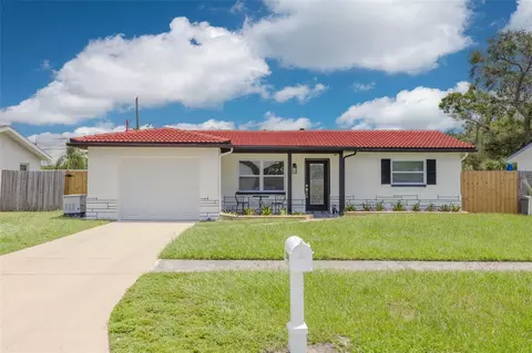 1136 San Marco Dr, Largo, FL 33770