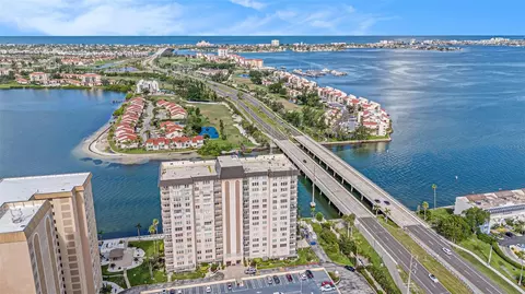 5220 Brittany Dr S #1206, Saint Petersburg, FL 33715