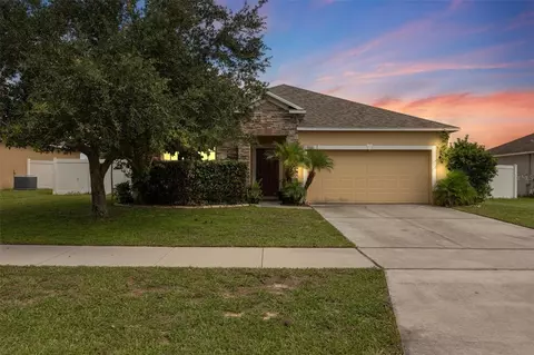 3312 Lynrock Ave, Dundee, FL 33838
