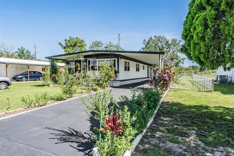 39601 Elgin Dr, Zephyrhills, FL 33542