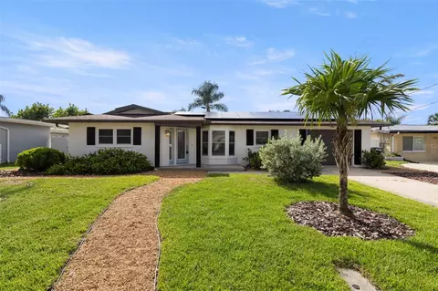 2164 Cedar Dr, Dunedin, FL 34698
