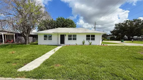 2002 10th St W, Palmetto, FL 34221
