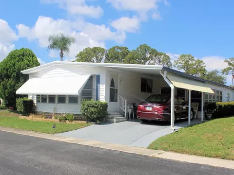 129 Royal Palm Cir, Largo, FL 33778