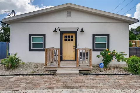 1726 W Humphrey St, Tampa, FL 33604