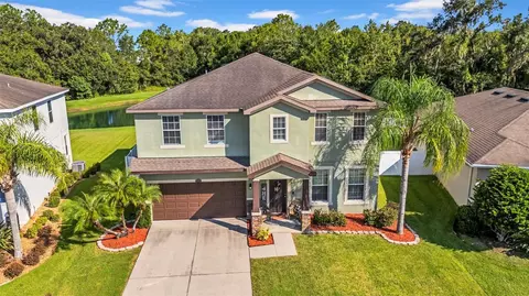 2605 Holly Bluff Ct, Plant City, FL 33566