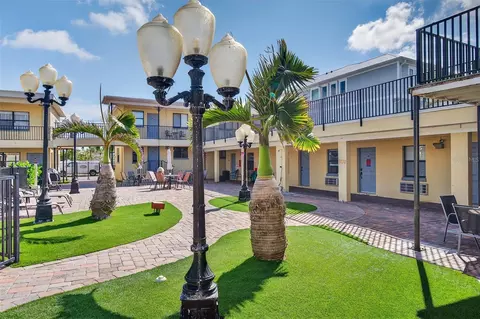16333 Gulf Blvd #212, Redington Beach, FL 33708