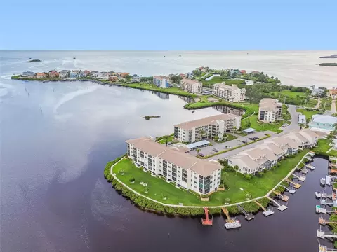 8150 Brent St #713, Port Richey, FL 34668