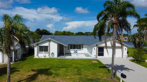 3625 Delta Pl, Holiday, FL 34691
