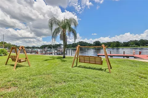 2424 W Tampa Bay Blvd #M301, Tampa, FL 33607