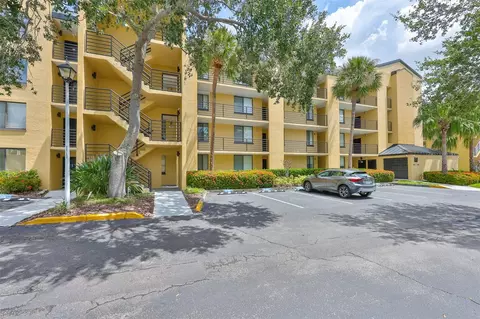 2424 W Tampa Bay Blvd #M301, Tampa, FL 33607