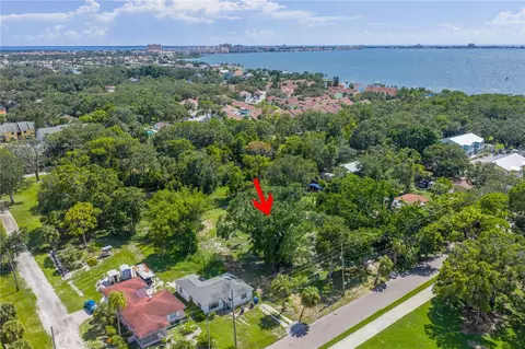 4026 34th Ave S, Saint Petersburg, FL 33711