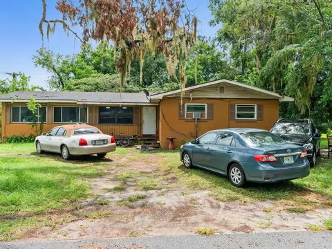2715 NE 1st Ave, Ocala, FL 34470