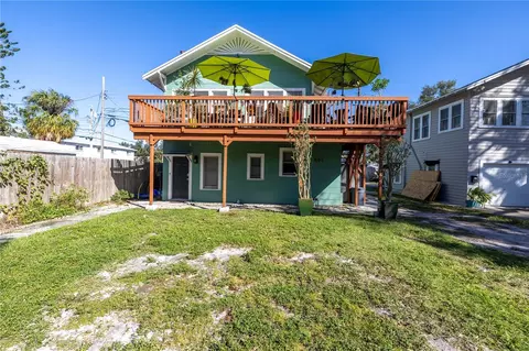 861 28th Ave N, Saint Petersburg, FL 33704