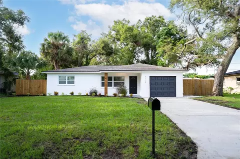 9728 53rd Ave N, Saint Petersburg, FL 33708