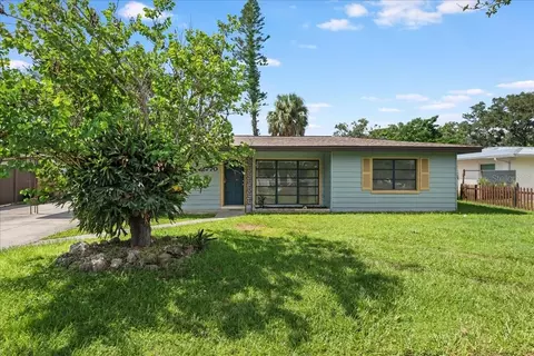 2770 Wood St, Sarasota, FL 34237