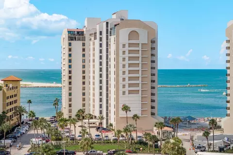 450 S Gulfview Blvd #902, Clearwater, FL 33767