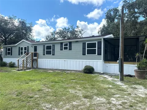 9484 Rousseau St, Webster, FL 33597